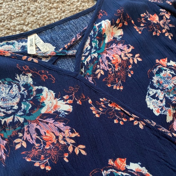 Romper - Picture 4 of 5